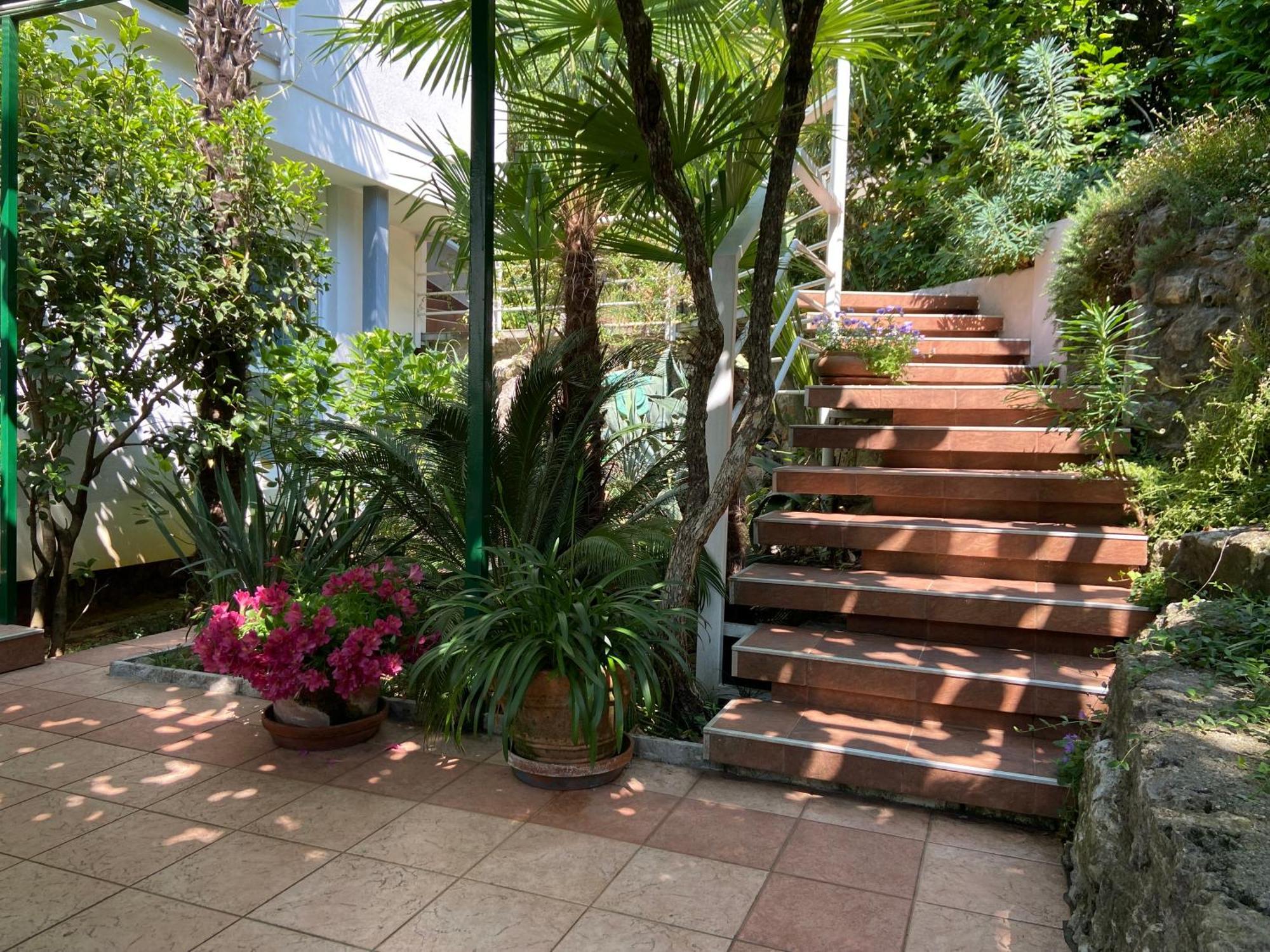 Апартаменти Sunny Garden Опатія Екстер'єр фото